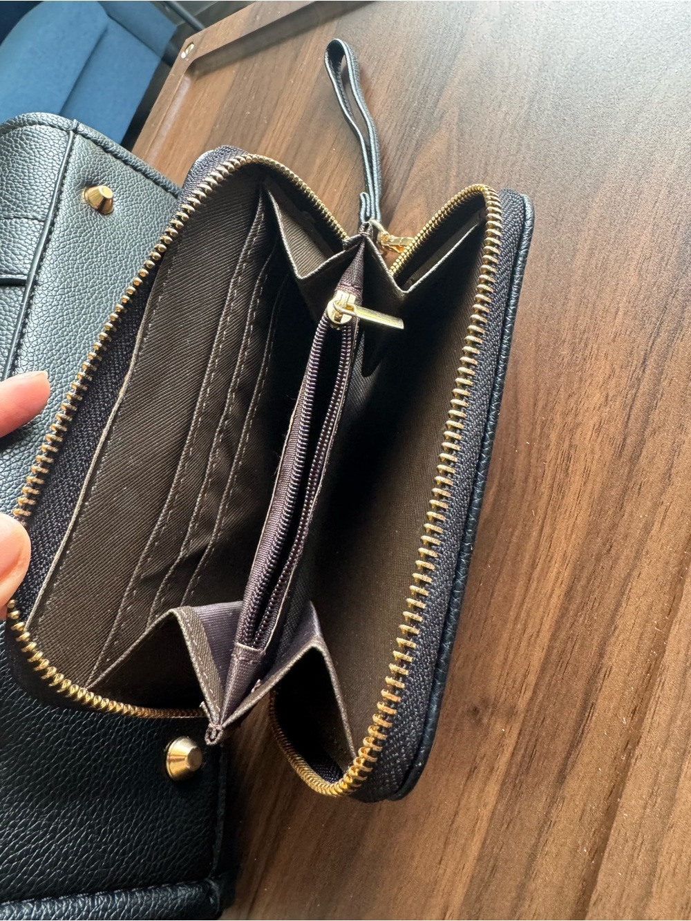 Black 'The Tote Bag' Leather Tote with Matching Wallet - Picture 11 of 12